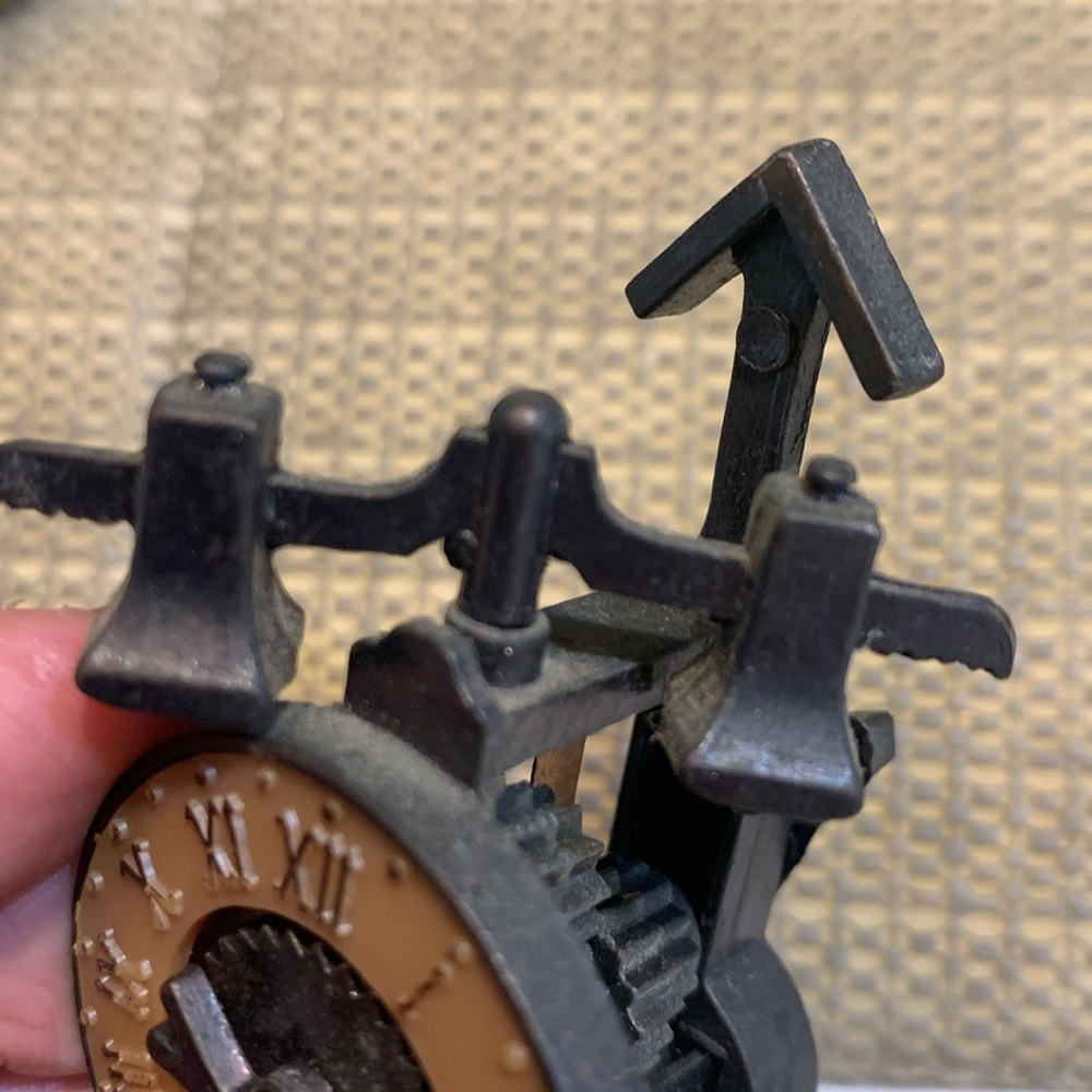 Vintage pencil sharpeners - Picture 9 of 12